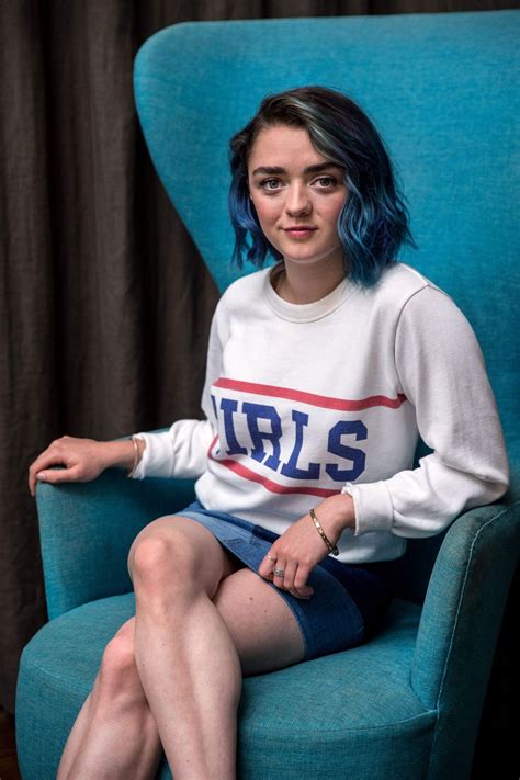 Celebrities Trands Maisie Williams Bafta Picadily Portraits In