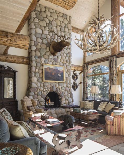 An Aspen Chalet By Laura Hunt Ski Lodge Interior Hunting Lodge