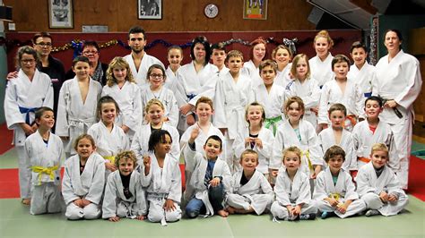 Plouguernével Judo De Nouveaux De Grades Et De Dan Pour Les