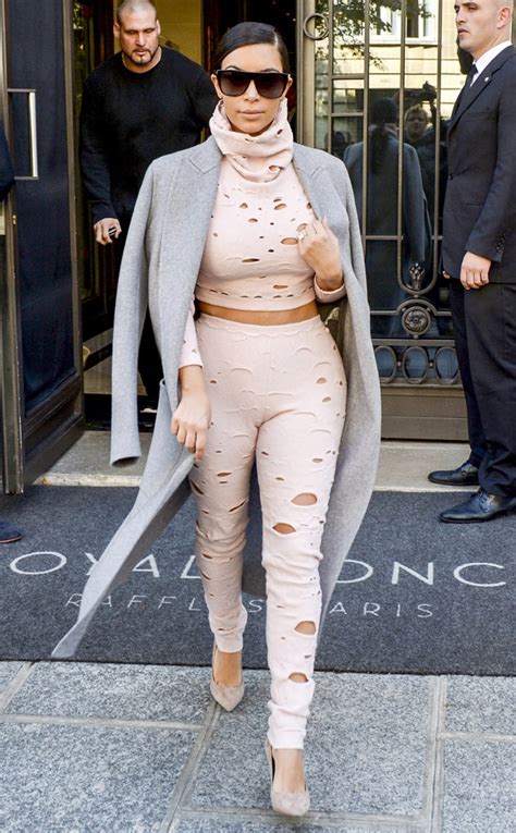 Kim Kardashians Latest Fashion Week Outfit Looks Like It Was A Mistake