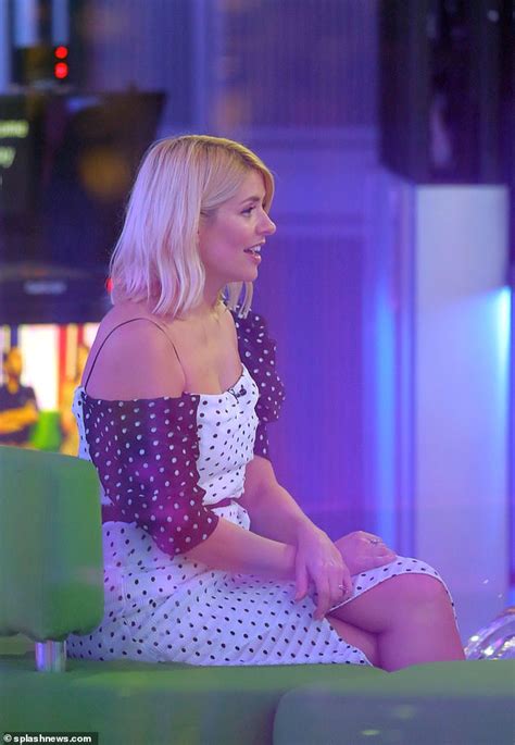 Holly Willoughby Fans Accuse Her Of Being Drunk In Hilarious One Show