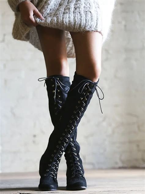 Womens Genuine Leather Boots Front Lace Up Knee Long Autumn Winter Boots Pointed Toe Chunky Med