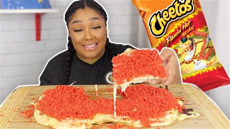 How To Make Super Cheesy Hot Cheeto Pizza Mukbangcookbang Youtube