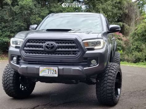 2016 Toyota Tacoma With 20x12 44 Hostile Sprocket And 33125r20 Fury