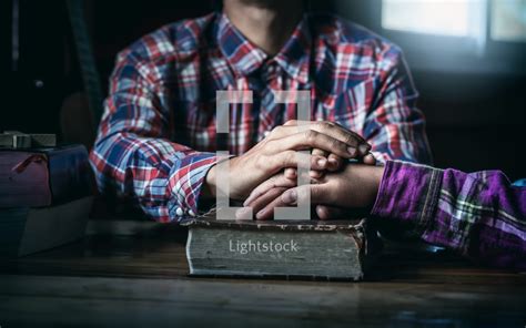 Youth Group Small Group Bible Study — Photo — Lightstock