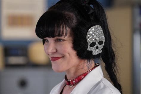 Why Did Pauley Perrette Leave Ncis She Is Hinting Something Ominous