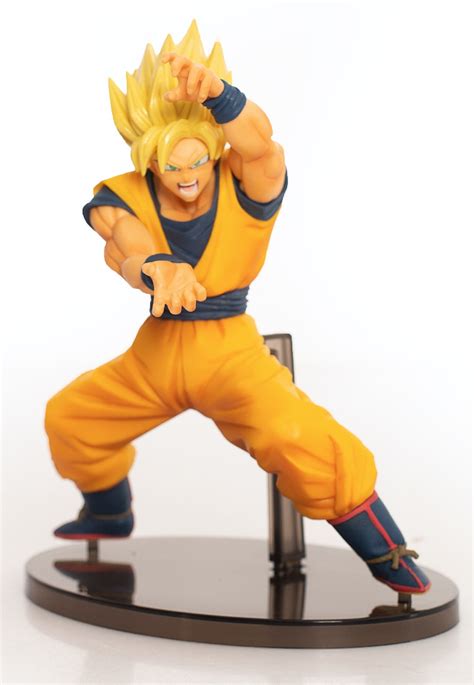 Check out our dragon ball figures selection for the very best in unique or custom, handmade pieces from our action figures shops. Dragon Ball Z - Collection Figurine Super Saiyan Son Goku ...