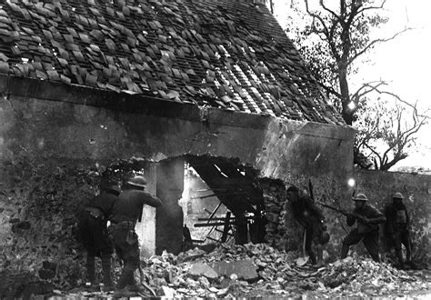 National Guards 42nd Division Goes On Attack In Wwi At Chateau Thierry
