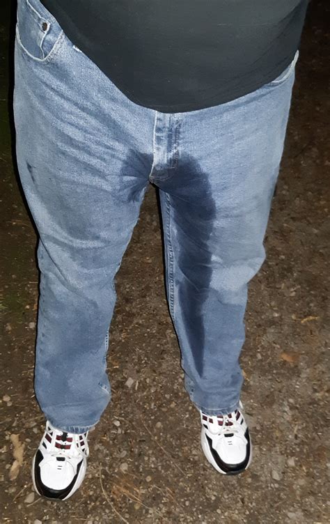 Peed My Pants On Walk Wetting Experiences Omoorg