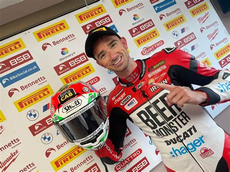 bsb beermonster ducati s glenn irwin wins the bikesocial sprint race at knockhill short