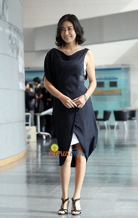 Yoo ho jeong for w korea july 2015. Yoo Ho Jung Photo 25423- spcnet.tv