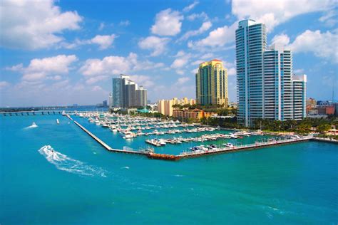 7 Of The Best Places To Visit By Yacht In Miami Florida Magnum Marine