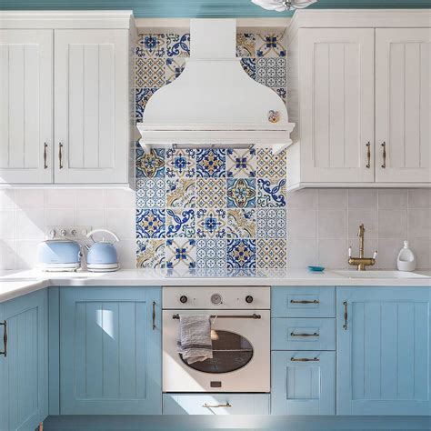 Blue Printed Kitchen Backsplash Tile White Quartz Countertop Modern