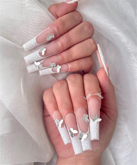 40 Cute Acrylic Nails To Wear This Spring White French Tip Acrylic
