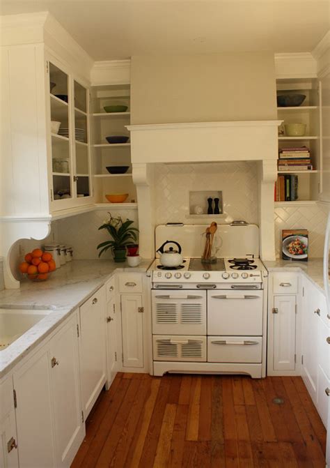 If you have a small kitchen then don't sacrifice counter space and storage for a steam oven and warmer drawer. 25 Amazing Small Kitchen Design Ideas - Decoration Love