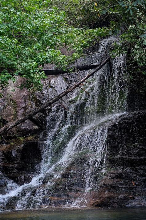 Discover The Lake Jocassee Waterfalls Map Included