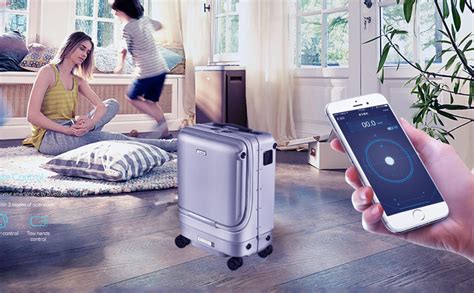 Airwheel Sr5 Following Self Driving Suitcase Smart Robot Suitcase