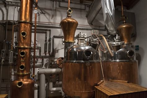 Antica Distilleria Russo Distillerieit