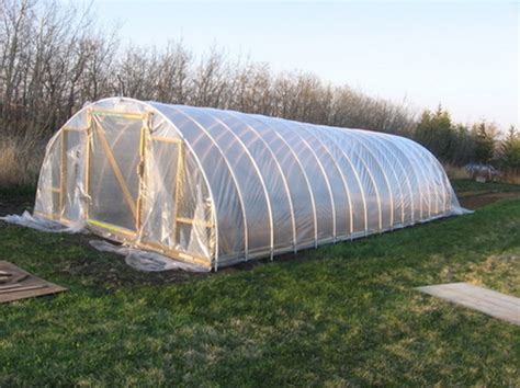 Diy Hoop House Pvc Pvc Greenhouse Plans Diy Hoop House Grow Veggies