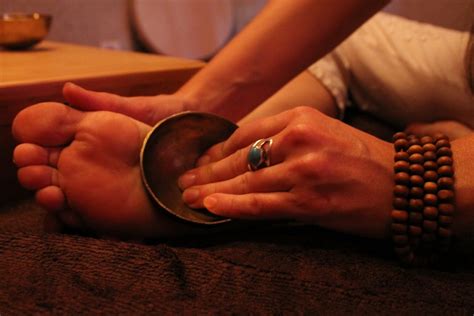 Formation Ayurveda Massage Des Pieds Au Bol Kansu Institut Padma