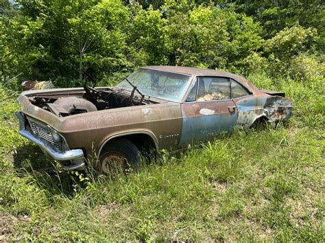 1965 Chevrolet Impala Barn Finds