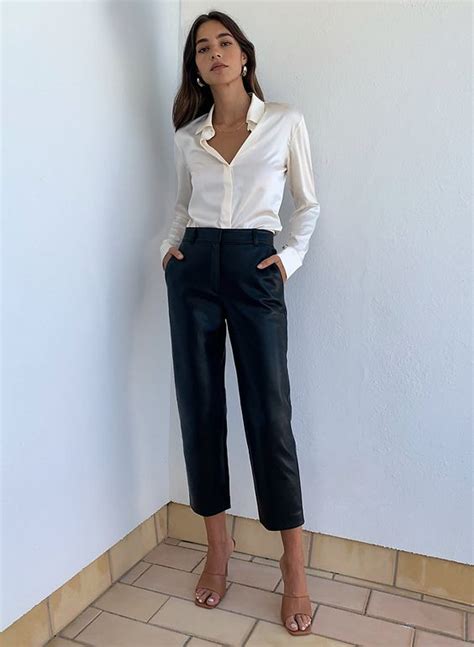 These Are The Most Elegant Leather Pants Outfit Ideas
