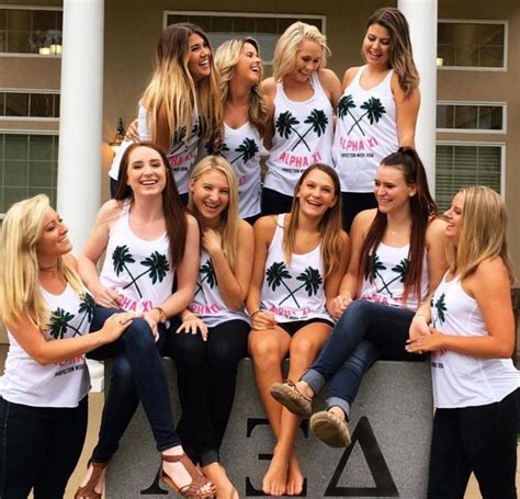 20 thoughts sorority sisters have during recruitment society19 sorority sisters college