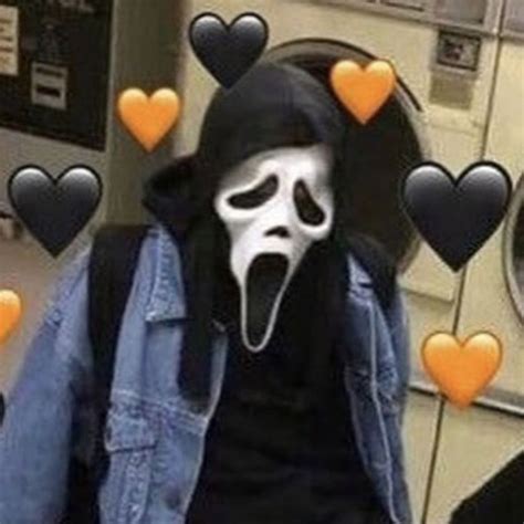 Spoopy Time Biotches Halloween Profile Pics Scream Mask Cartoon
