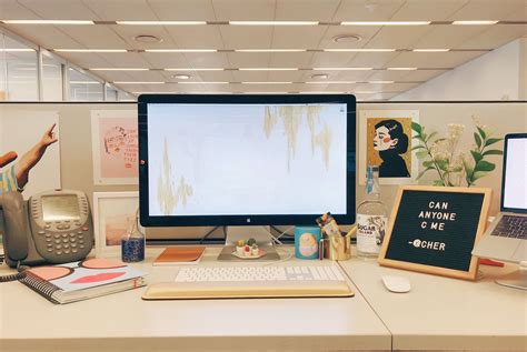 How To Decorate Your Office Desk Decorated Office