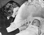 With her daughter, Daria Cassini