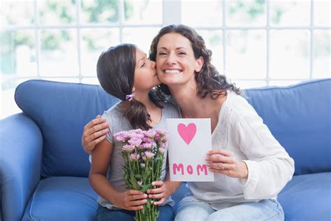 День матери — международный праздник в честь матерей. Как в Германии отмечают День матери | Zeitung «Aussiedlerbote»