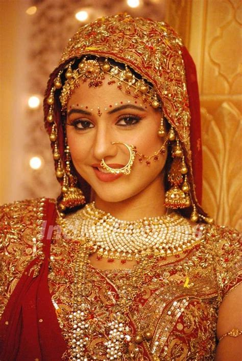 Gorgeous Akshara Media In 2020 Beautiful Indian Brides Traditional Wedding Jewellery Indian