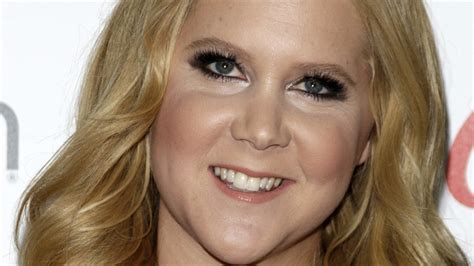 Amy Schumer Hilariously Responds To The Truck Stop Photo Debacle