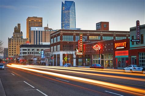 Quick, easy financing from a dealer in your area is simple. ar_destination_automobile_alley_01.jpg