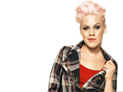 Pink Reveals Star Studded Duets In New Album Maniac Magazine