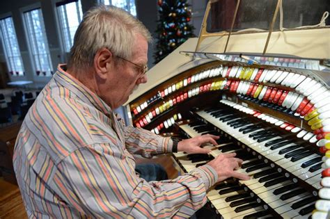 Pipe Dreams Longtime Catonsville Group Brings Theater Organs Back To