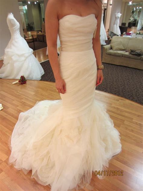 The elegant jenny packham design will be front and. Vera Wang's 'Gemma' Dress (Hilary Duff dress) Part II | Ceremony dresses, Hilary duff wedding ...