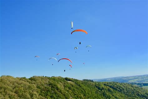 Paragliding Paraglider Paragliders Free Photo On Pixabay