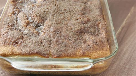 Beat cream cheese, sugar, and egg with a hand mixer until smooth. Sopapilla Cheesecake Bars Recipe - Pillsbury.com