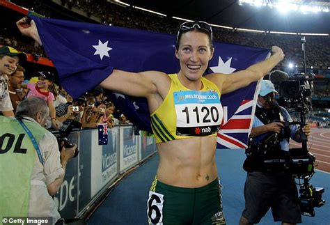 She became famous for holding the top position in women's tennis for a total of nine years: Olympic hurdler Jana Pittman, 37, is expecting her fourth ...
