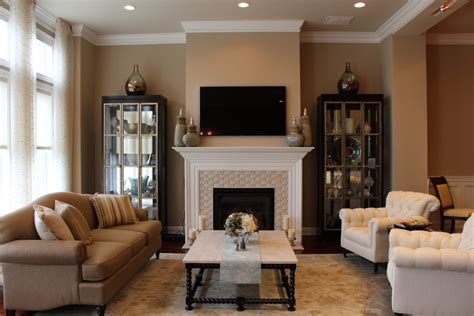 This is part of what creates that secure, reliable feeling within traditional design. Interior Design Styles Defined: Interior Design Style Guide