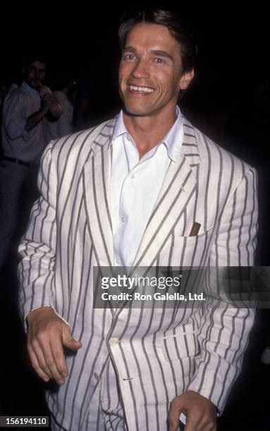 Arnold Schwarzenegger 1989 Photos And Premium High Res Pictures Getty