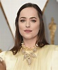 Oscars 2017 | Dakota Johnson: sin flequillo y a lo loco | Celebrities ...