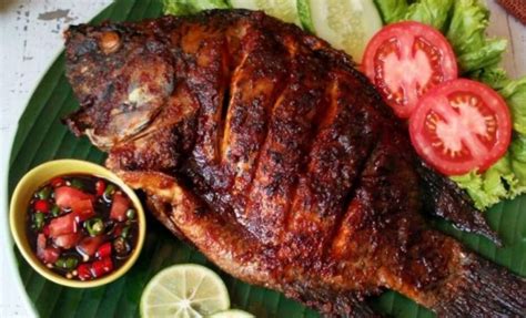 Lauk gadang merupakan masakan yang terbuat dari bahan daging sapi khas masakan padang. Masakan Padang Asli dan Sederhana, Resep Praktis untuk di ...