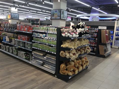 Putrajaya ioi mall, also known as ioi city mall, 10 minutes walk from palm garden hotel is an entertainment and shopping center with hundreds of shops, cinemas this article is all the information you should know about putrajaya ioi mall. Tesco GM - IOI City Mall - Putrajaya - Malaysia - Clear ...