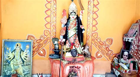 Kulti Residents Worship White Kali Idol Sangbad Pratidin