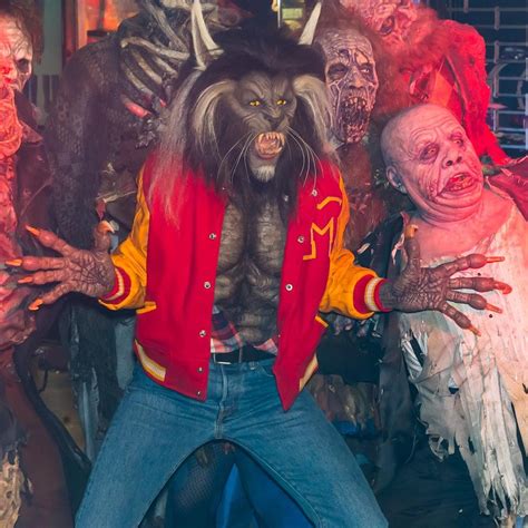 Heidi klum owned halloween this year as the werewolf from the michael jackson video thriller. How Heidi Klum transformed into Michael Jackson's Thriller ...