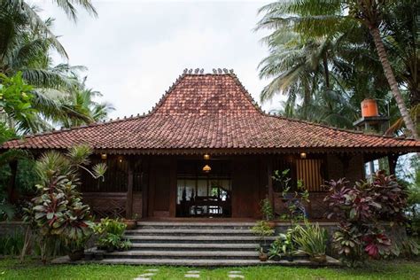 Rumah Joglo Jawa Timur Homecare24