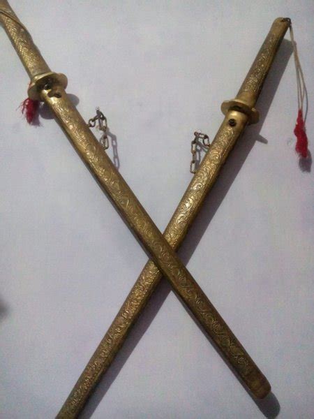 pedang kembar