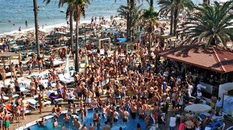 Clubbing Guide Playa Den Bossa Ibiza